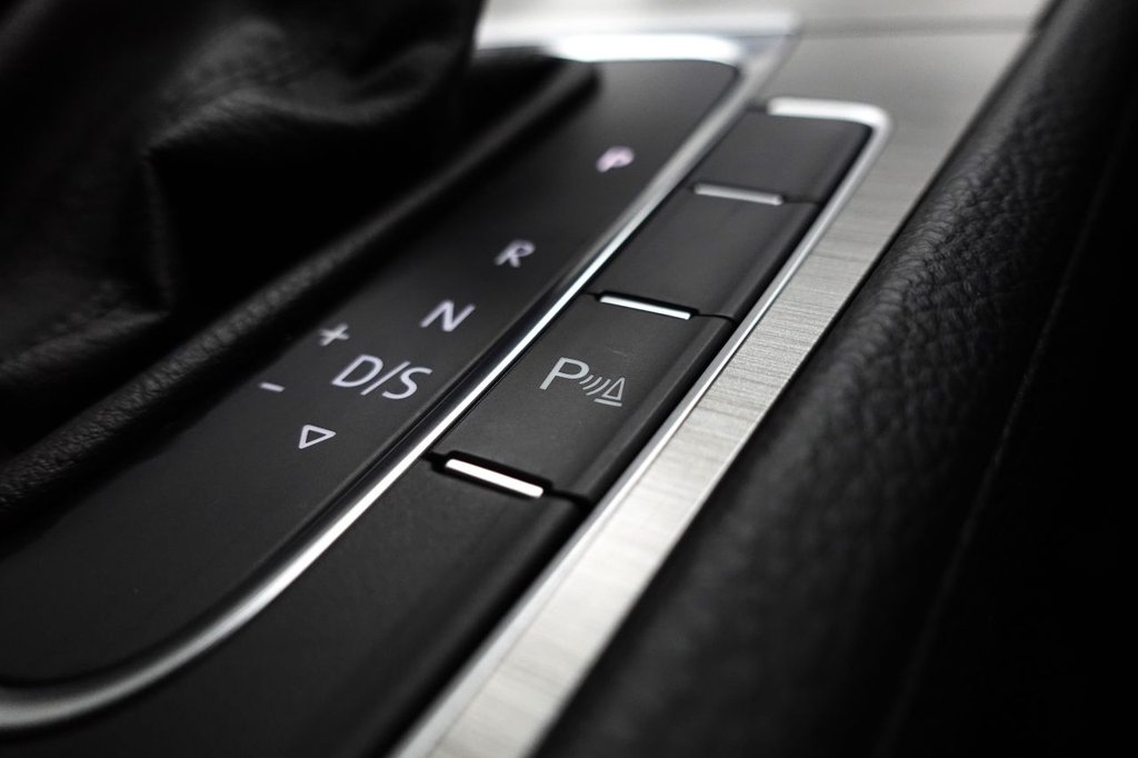 Used Volkswagen Golf 2015 for sale - 76367721: Photo 36