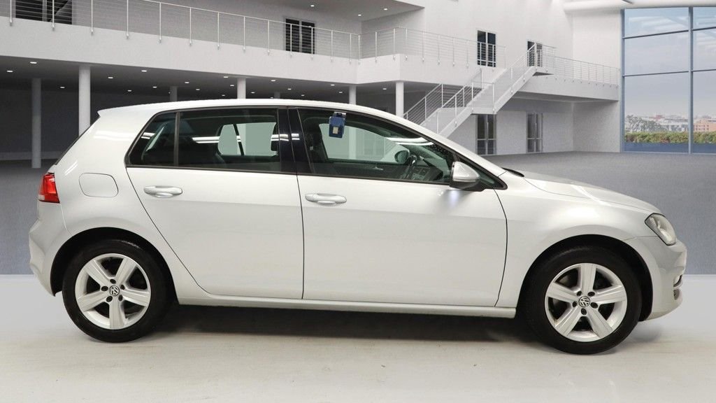 Used Volkswagen Golf 2015 for sale - 76367721: Photo 9