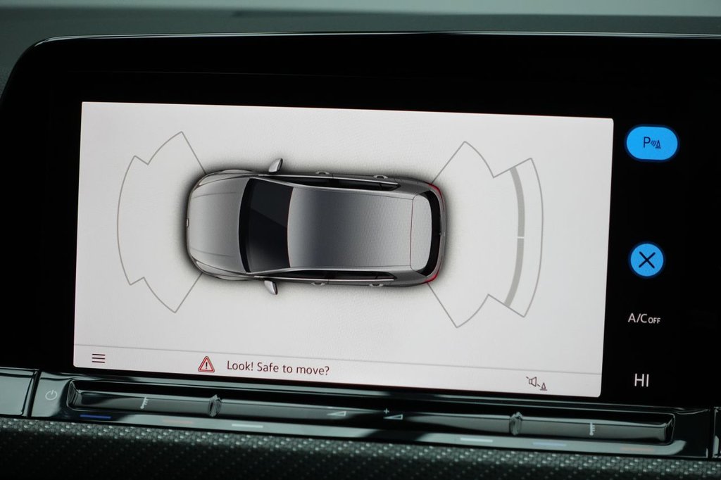 Used Volkswagen Golf 2022 for sale - 76711550: Photo 45