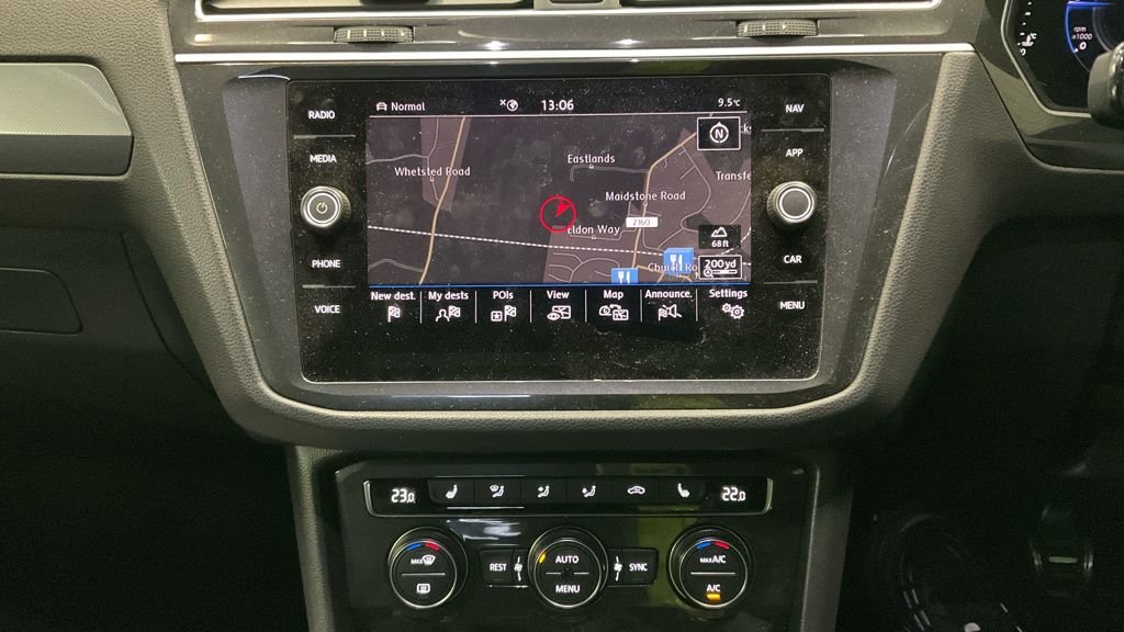 Used Volkswagen Tiguan 2019 for sale - 77534462: Photo 2