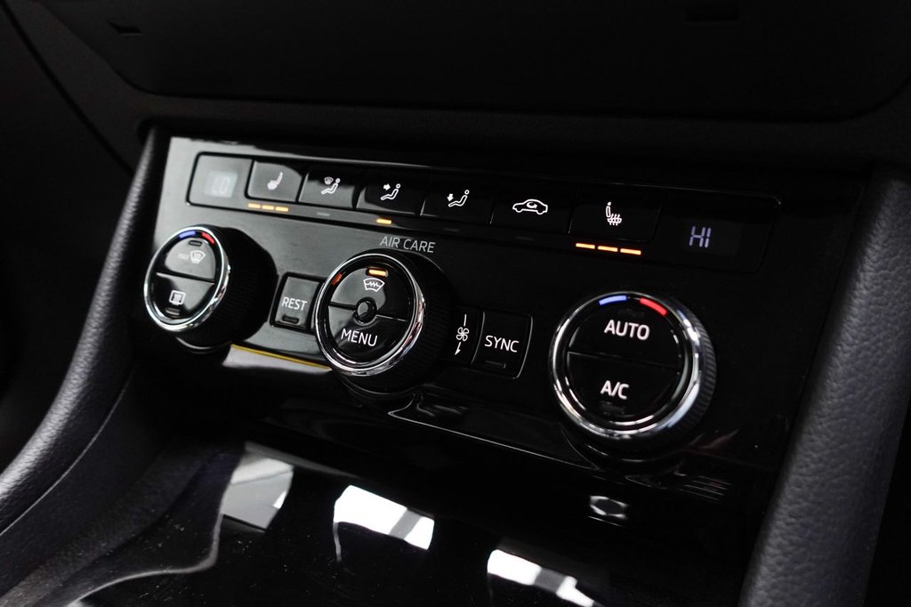 Used Skoda Superb 2017 for sale - 75937548: Photo 44