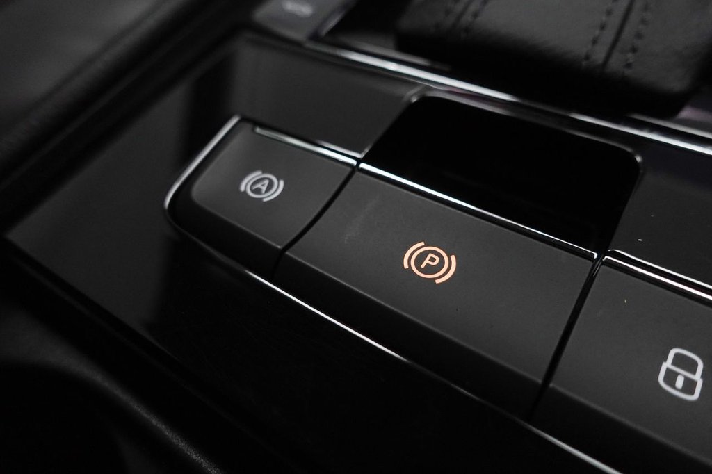 Used Skoda Superb 2017 for sale - 75937548: Photo 50