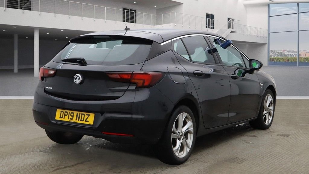 Used Vauxhall Astra 2019 for sale - 76632602: Photo 8
