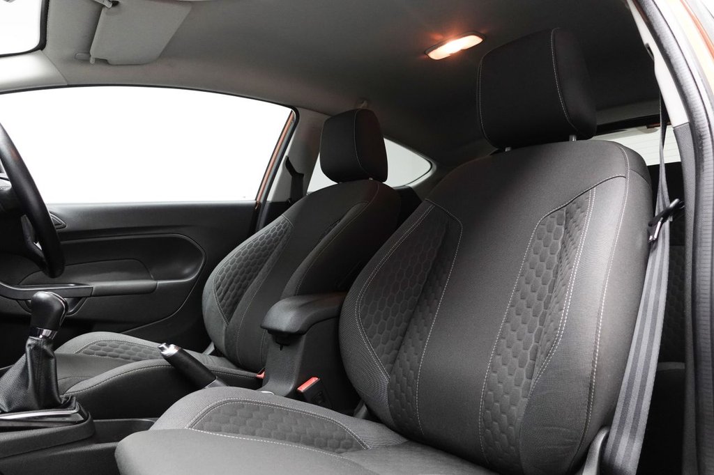 Used Ford Fiesta 2013 for sale - 76535845: Photo 15