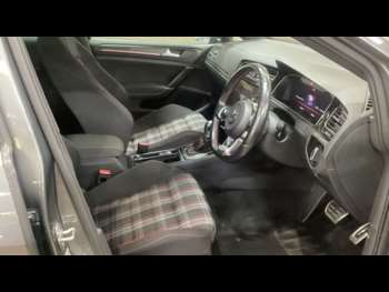 Used Volkswagen Golf 2019 for sale - 75098942: Photo