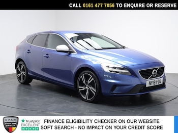 Used Volvo V40 2019 for sale - 79584948: Photo