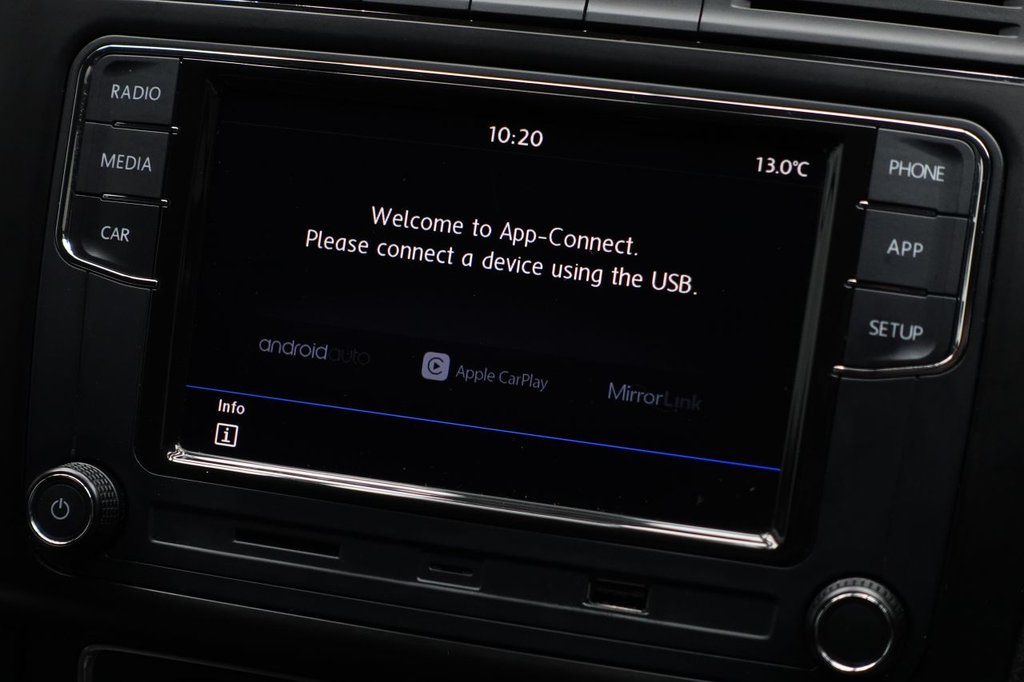 Used Volkswagen Polo 2014 for sale - 76768284: Photo 3