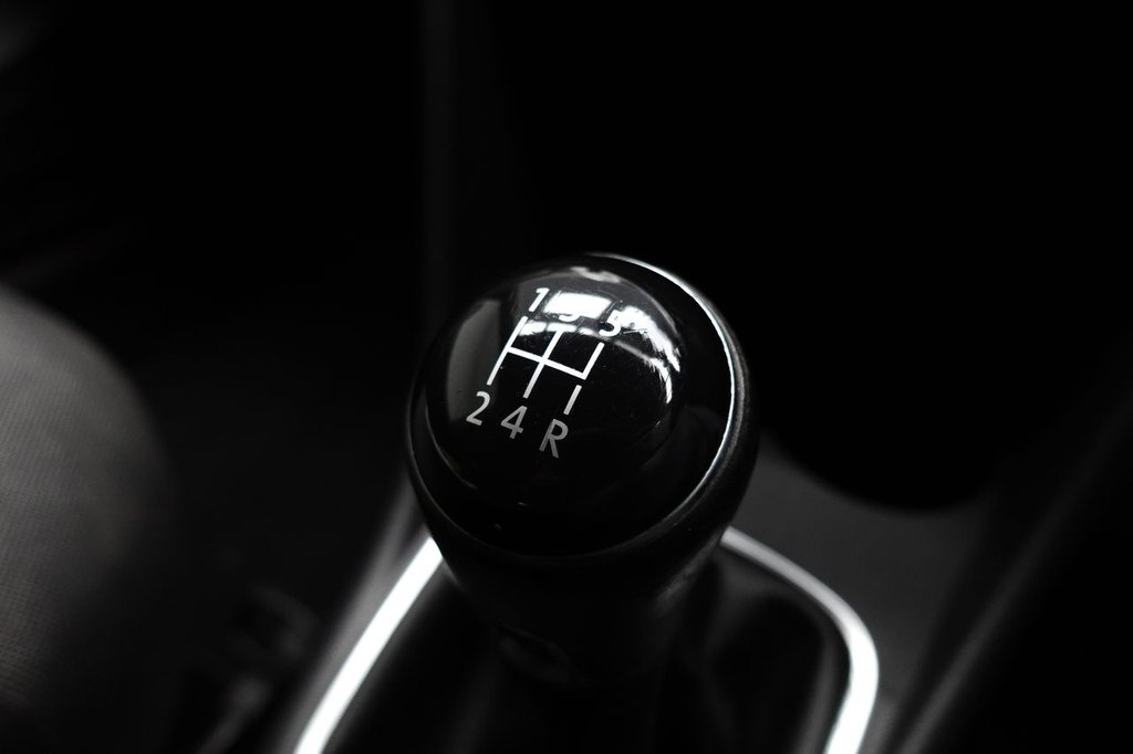 Used Volkswagen Polo 2014 for sale - 76768284: Photo 33