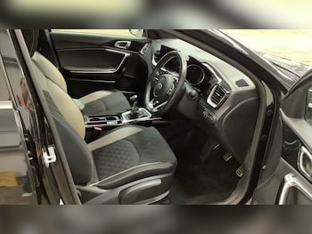 Used Kia Pro Ceed 2019 for sale - 75895944: Photo