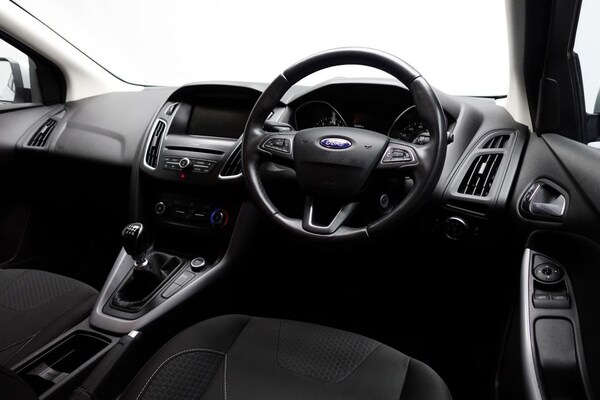Used Ford Focus 2016 for sale - 76223385: Photo 23