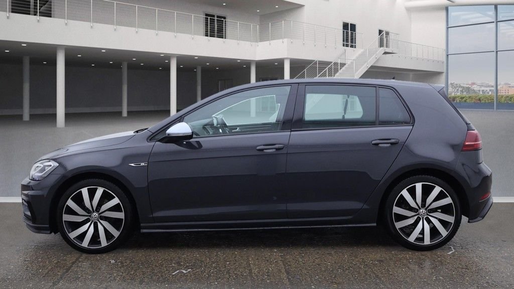 Used Volkswagen Golf 2019 for sale - 76496596: Photo 11