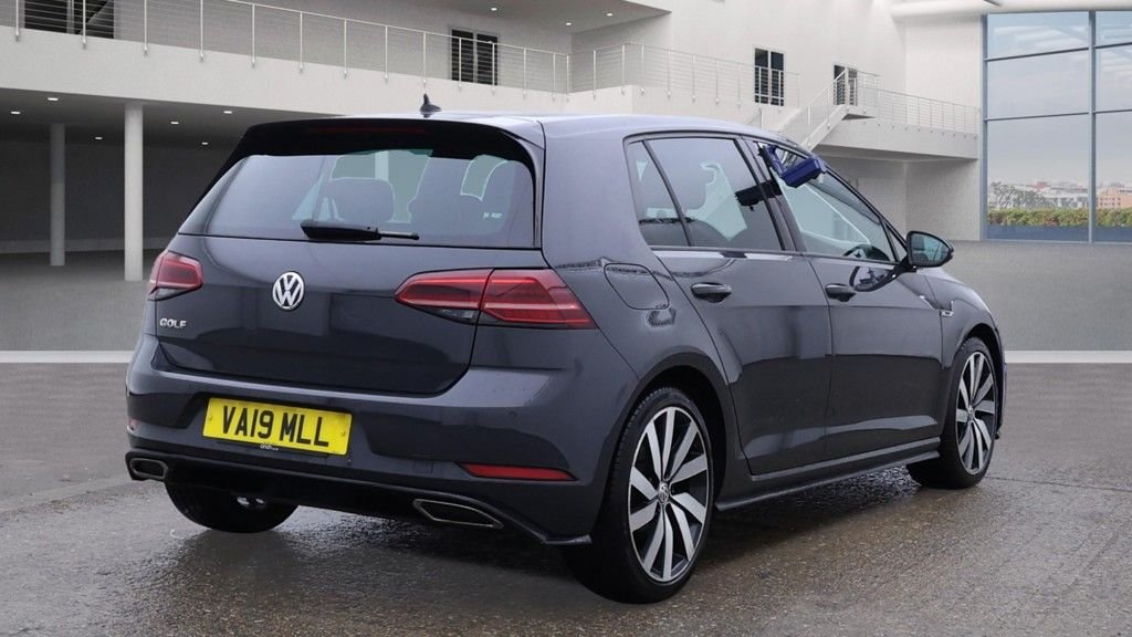 Used Volkswagen Golf 2019 for sale - 76496596: Photo 8