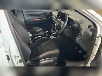 Used Hyundai i20 2023 for sale - 76547090: Photo