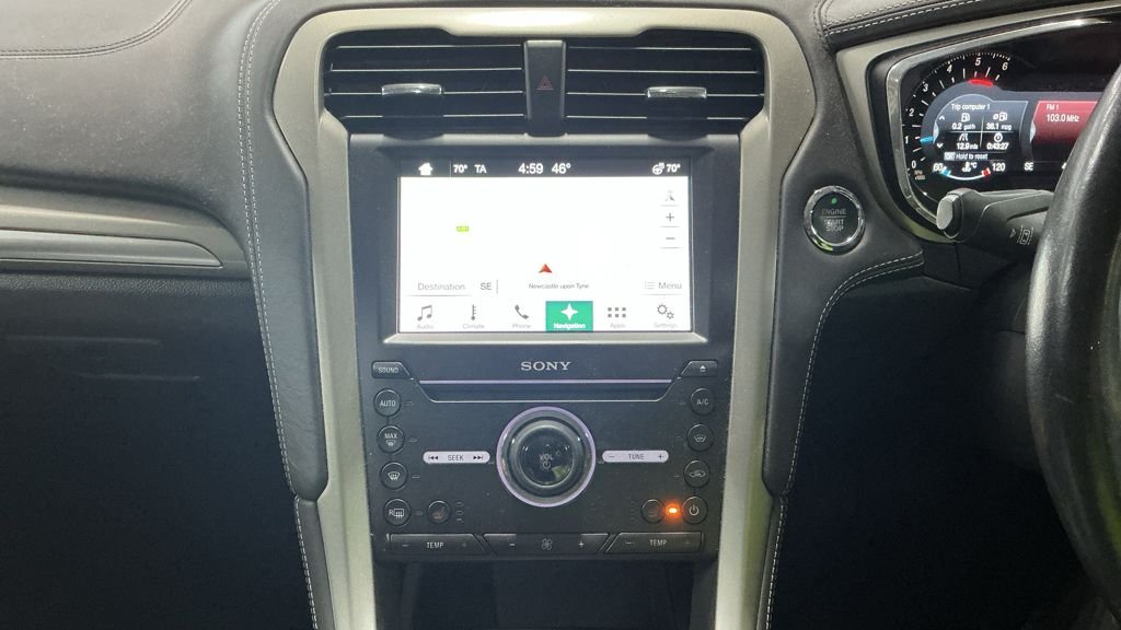 Used Ford Mondeo 2017 for sale - 76740439: Photo 3