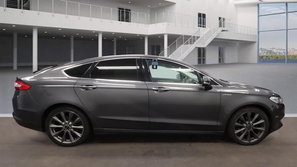 Used Ford Mondeo 2017 for sale - 76740439: Photo 9