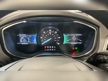 Used Ford Mondeo 2020 for sale - 78069117: Photo