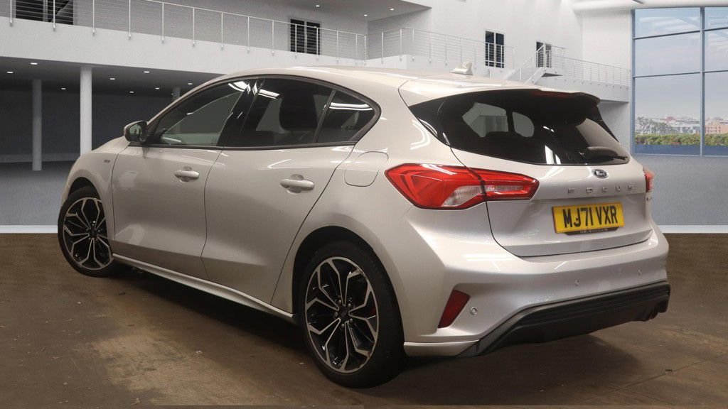 Used Ford Focus 2021 for sale - 76333939: Photo 6