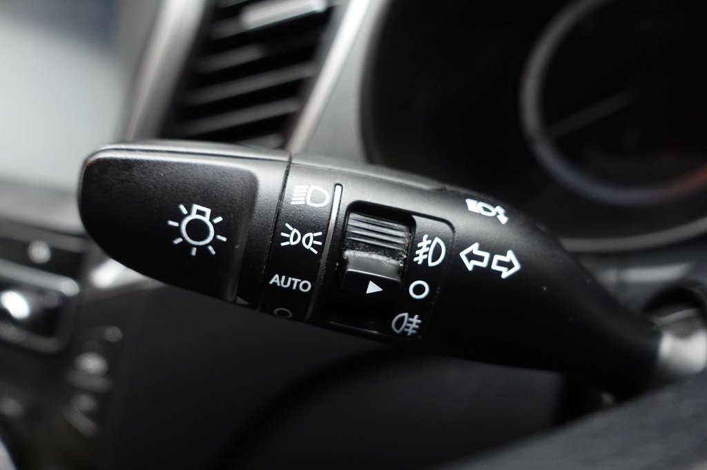 Used Hyundai Santa Fe 2018 for sale - 77583785: Photo 35