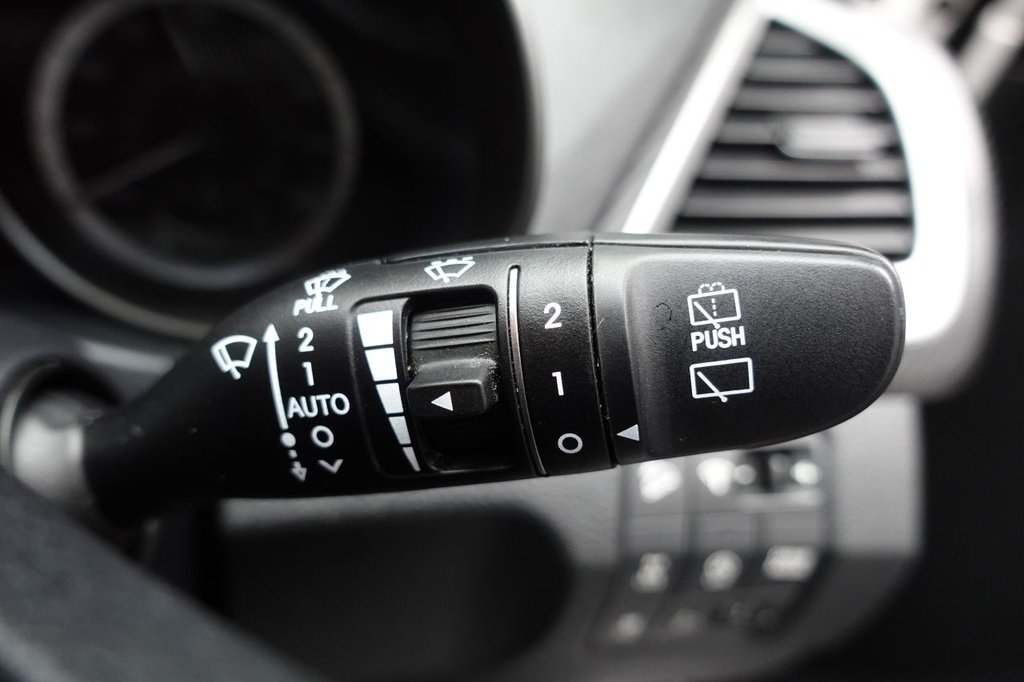 Used Hyundai Santa Fe 2018 for sale - 77583785: Photo 36