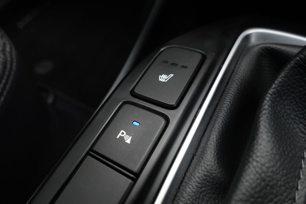 Used Hyundai Santa Fe 2018 for sale - 77583785: Photo 42