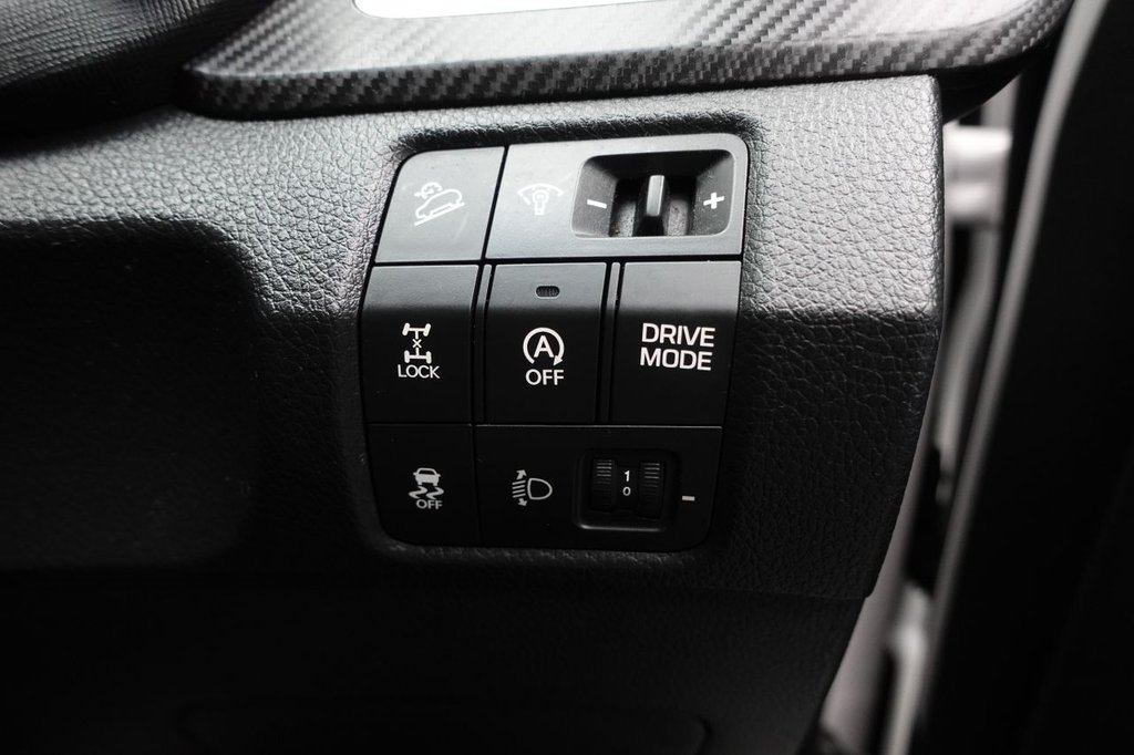 Used Hyundai Santa Fe 2018 for sale - 77583785: Photo 47