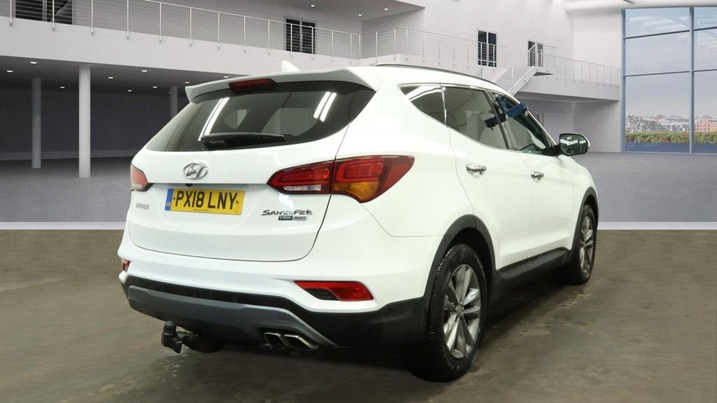 Used Hyundai Santa Fe 2018 for sale - 77583785: Photo 6