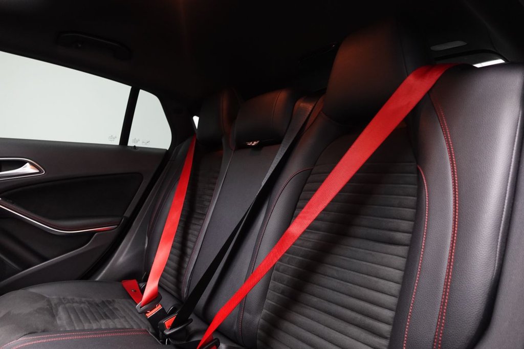 Used Mercedes-Benz CLA 2015 for sale - 76333987: Photo 17