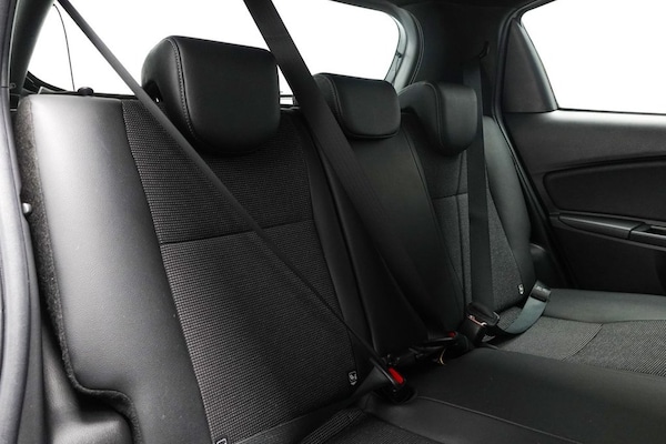 Used Toyota Yaris 2019 for sale - 76266574: Photo 18