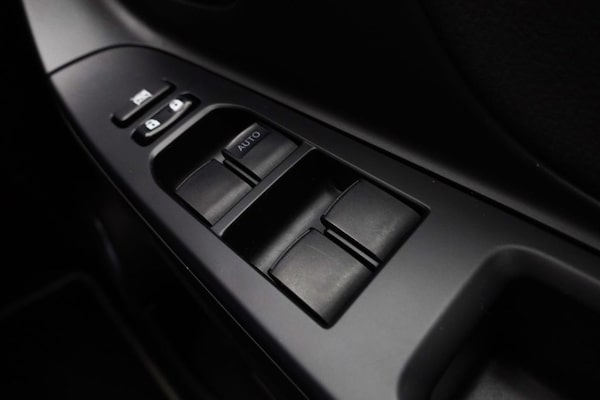 Used Toyota Yaris 2019 for sale - 76266574: Photo 39