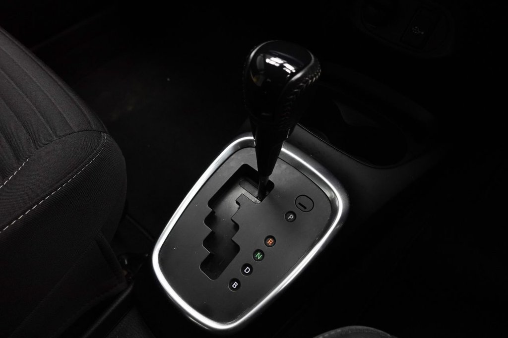 Used Toyota Yaris 2019 for sale - 76009527: Photo 32