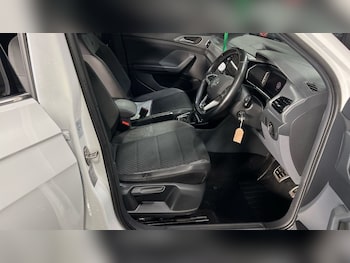 Used Volkswagen T-Cross 2021 for sale - 77427932: Photo
