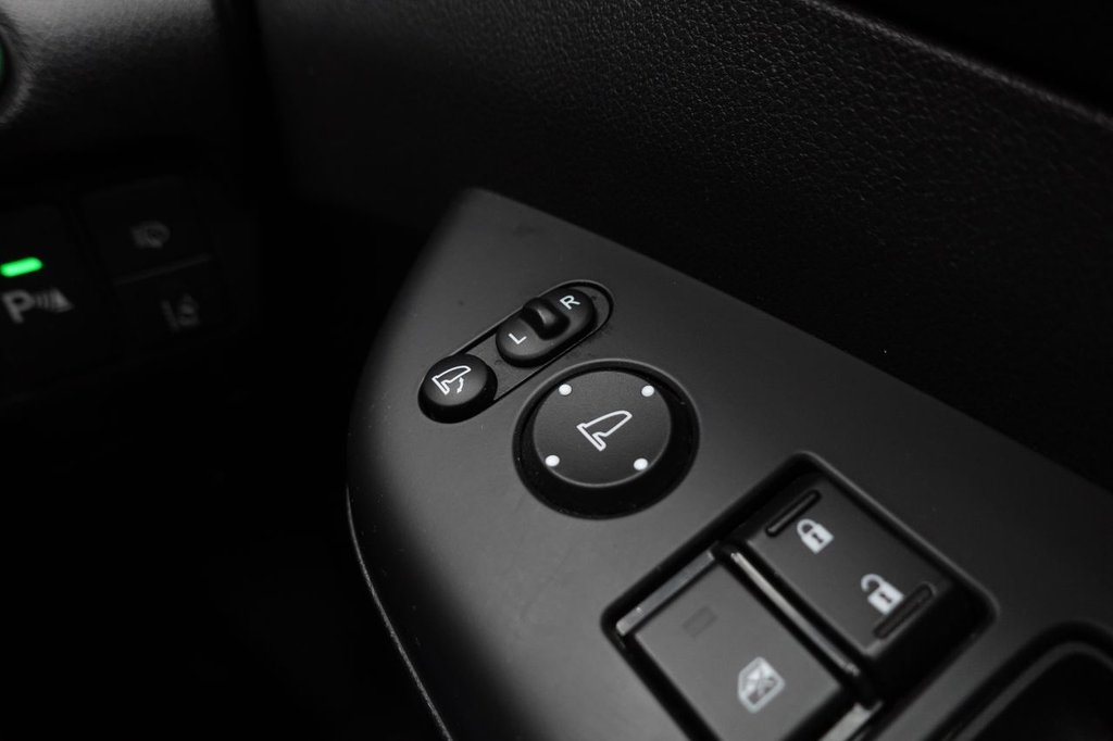 Used Honda CR-V 2018 for sale - 76291813: Photo 45