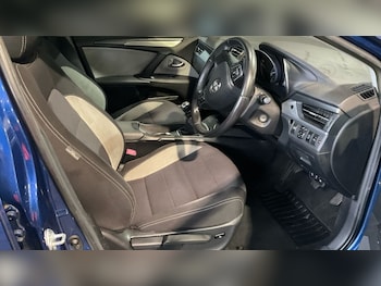 Used Toyota Avensis 2017 for sale - 77027186: Photo