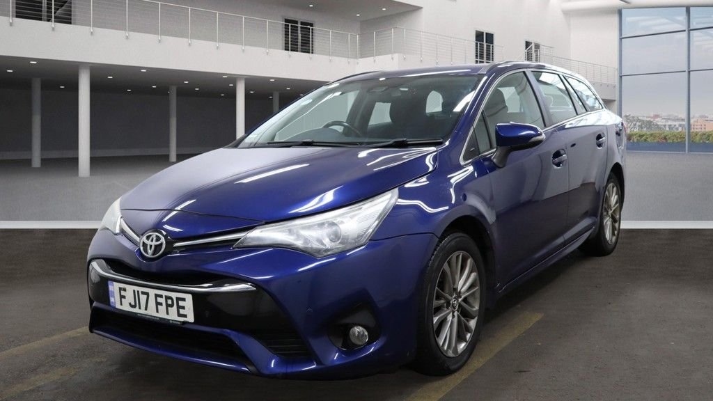 Used Toyota Avensis 2017 for sale - 77027186: Photo 5