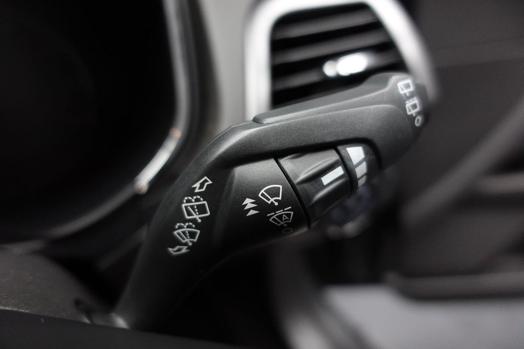 Used Ford Mondeo 2016 for sale - 76868187: Photo 33