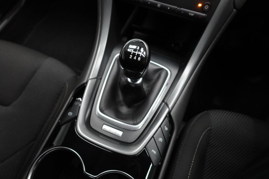 Used Ford Mondeo 2016 for sale - 76868187: Photo 41