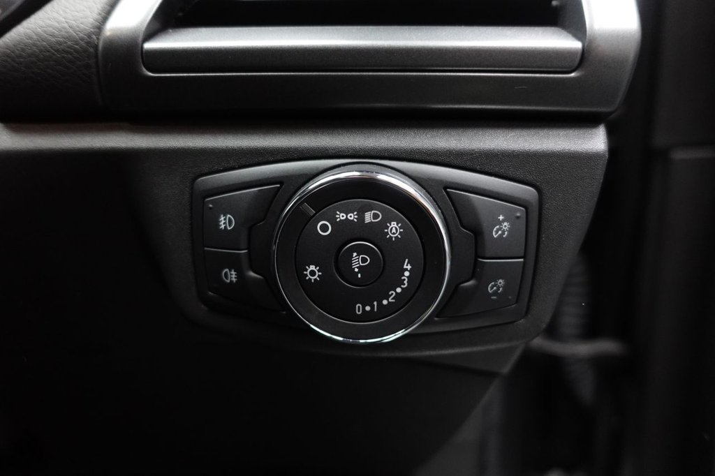 Used Ford Mondeo 2016 for sale - 76868187: Photo 47