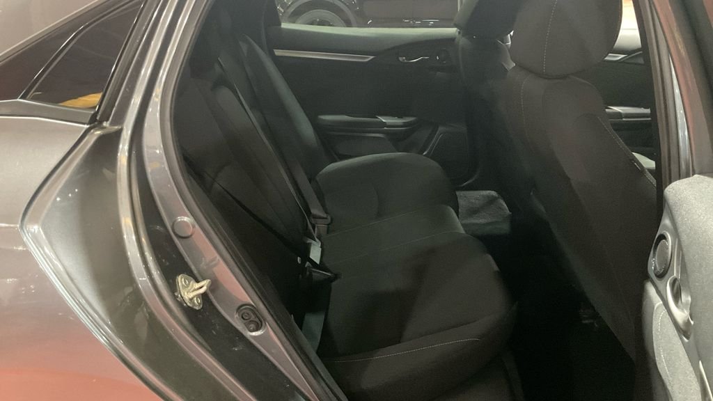 Used Honda Civic 2018 for sale - 78068896: Photo 7