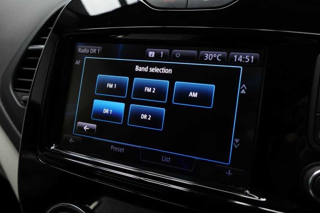 Used Renault Captur 2019 for sale - 76711496: Photo 29