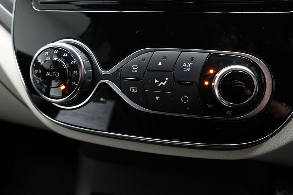 Used Renault Captur 2019 for sale - 76711496: Photo 35