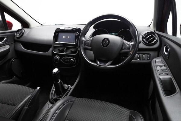 Used Renault Clio 2017 for sale - 75716659: Photo 20