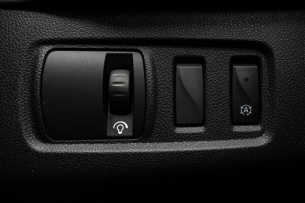 Used Renault Clio 2017 for sale - 75716659: Photo 43