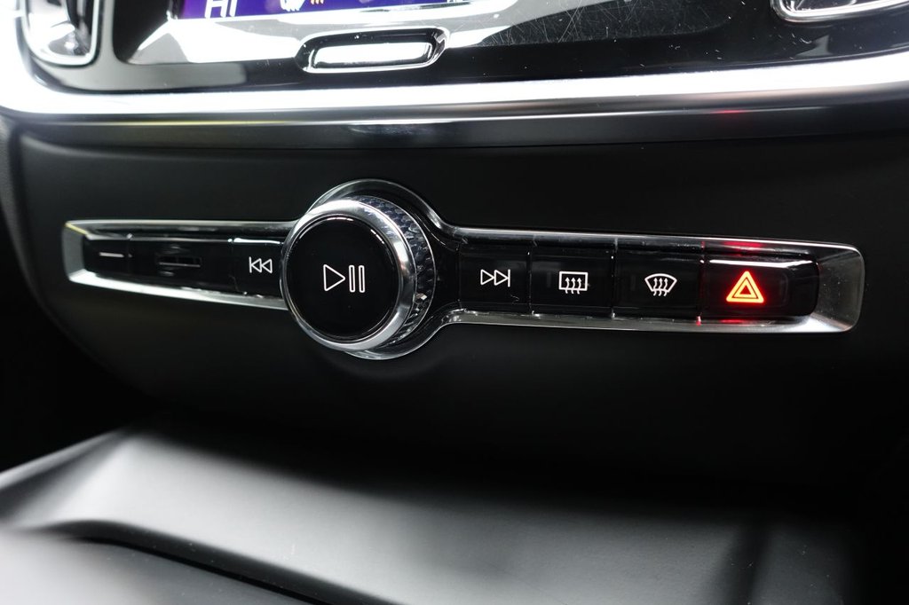 Used Volvo V60 2021 for sale - 76867887: Photo 33