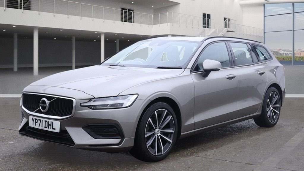 Used Volvo V60 2021 for sale - 76867887: Photo 5