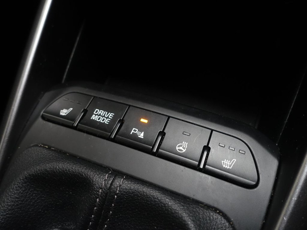 Used Kia Stonic 2023 for sale - 77027110: Photo 35