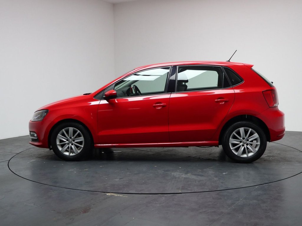 Used Volkswagen Polo 2015 for sale - 77370109: Photo 8