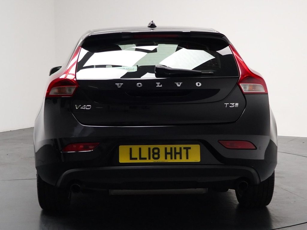 Used Volvo V40 2018 for sale - 76010397: Photo 11