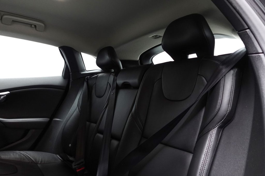 Used Volvo V40 2018 for sale - 76010397: Photo 17