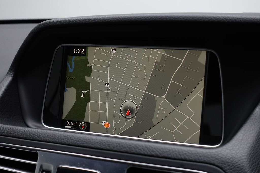 Used Mercedes-Benz E Class 2015 for sale - 77218561: Photo 3