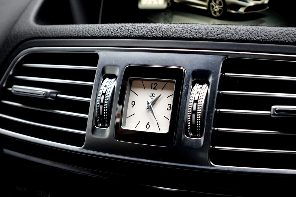 Used Mercedes-Benz E Class 2015 for sale - 77218561: Photo 30